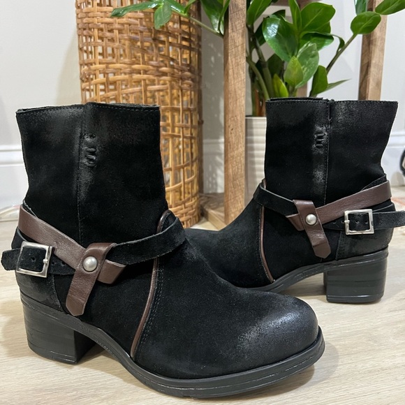 Miz Mooz Shoes - Miz mooz susan black ankle leather boot